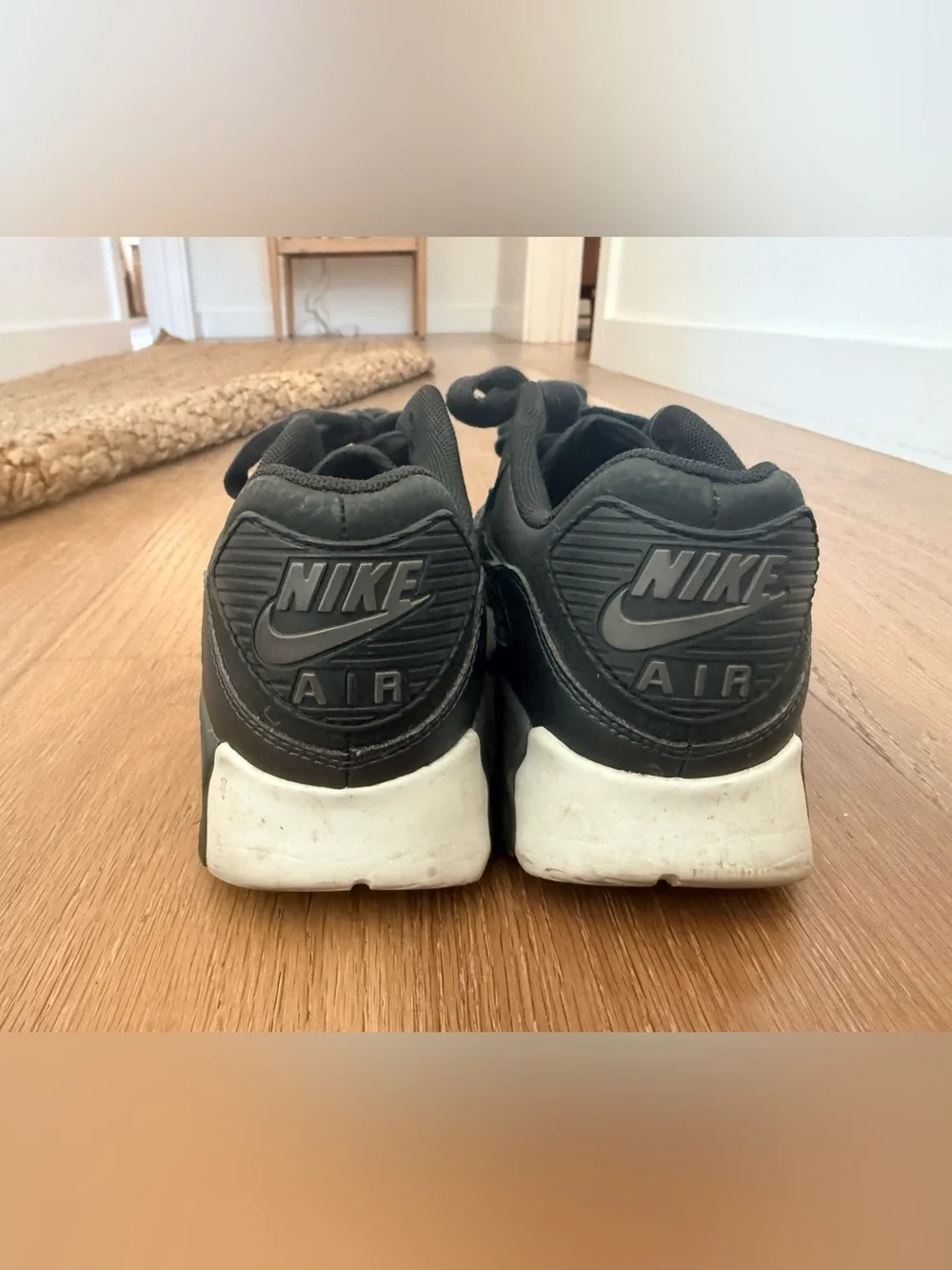Nike Women's Black and White Air Max Low-Top Sneakers